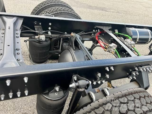 Mack MD6 42R Nákladní vozidlo bez nástavby