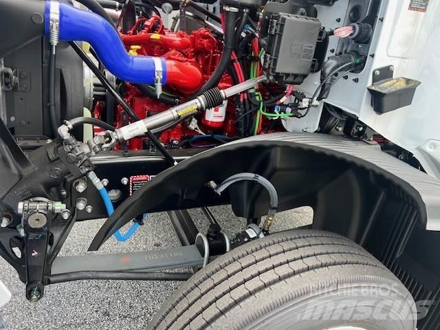 Mack MD6 42R Nákladní vozidlo bez nástavby