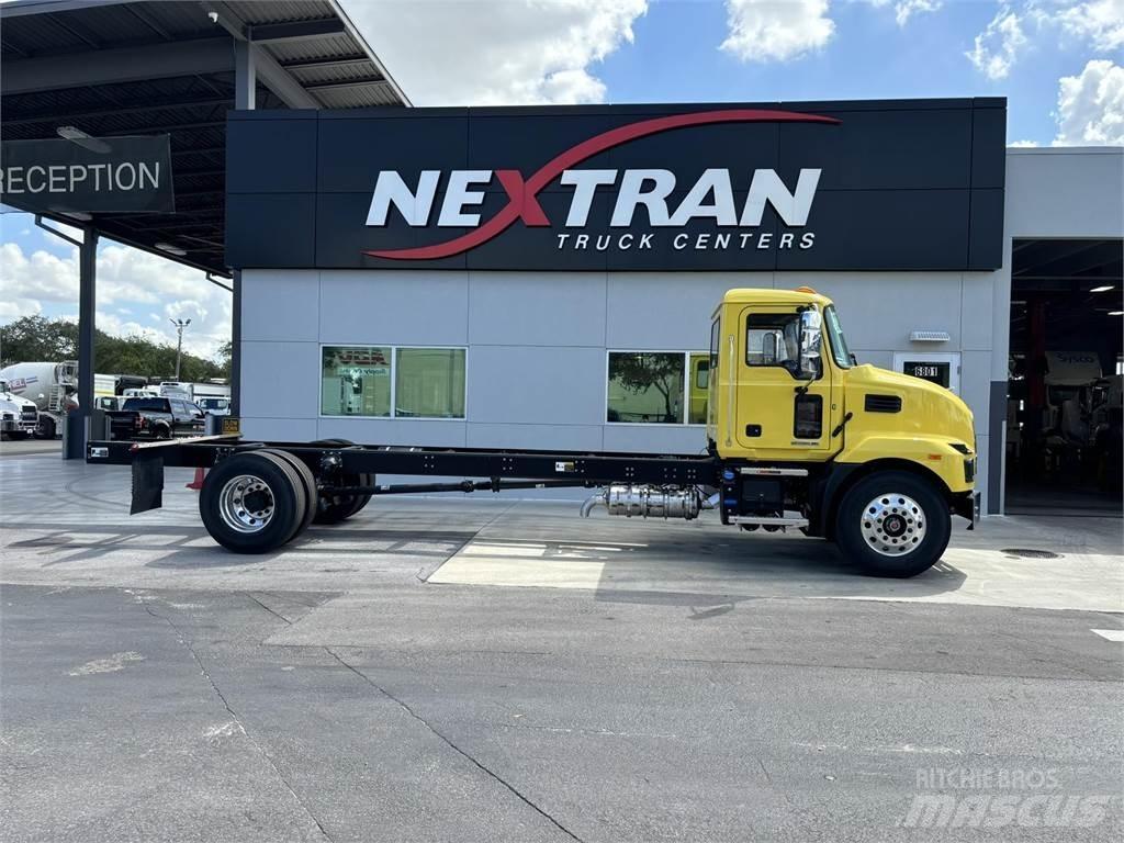 Mack MD7 42R Lesnictví – ostatní