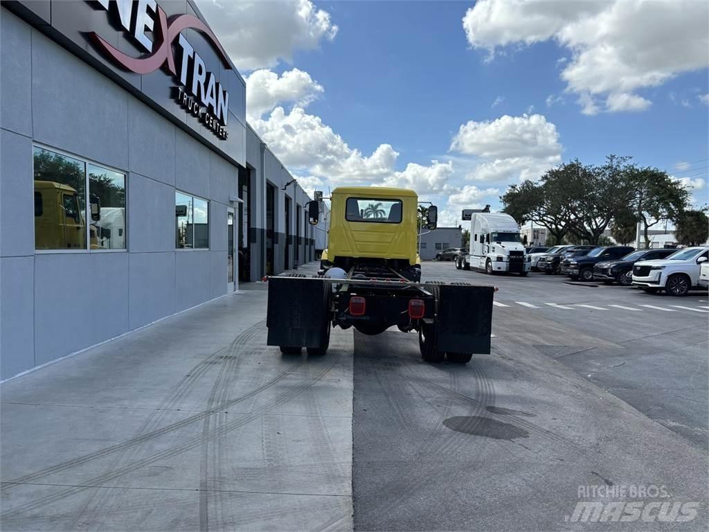 Mack MD7 42R Lesnictví – ostatní