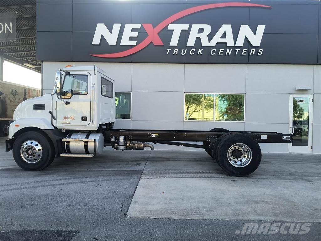 Mack MD7 42R Nákladní vozidlo bez nástavby