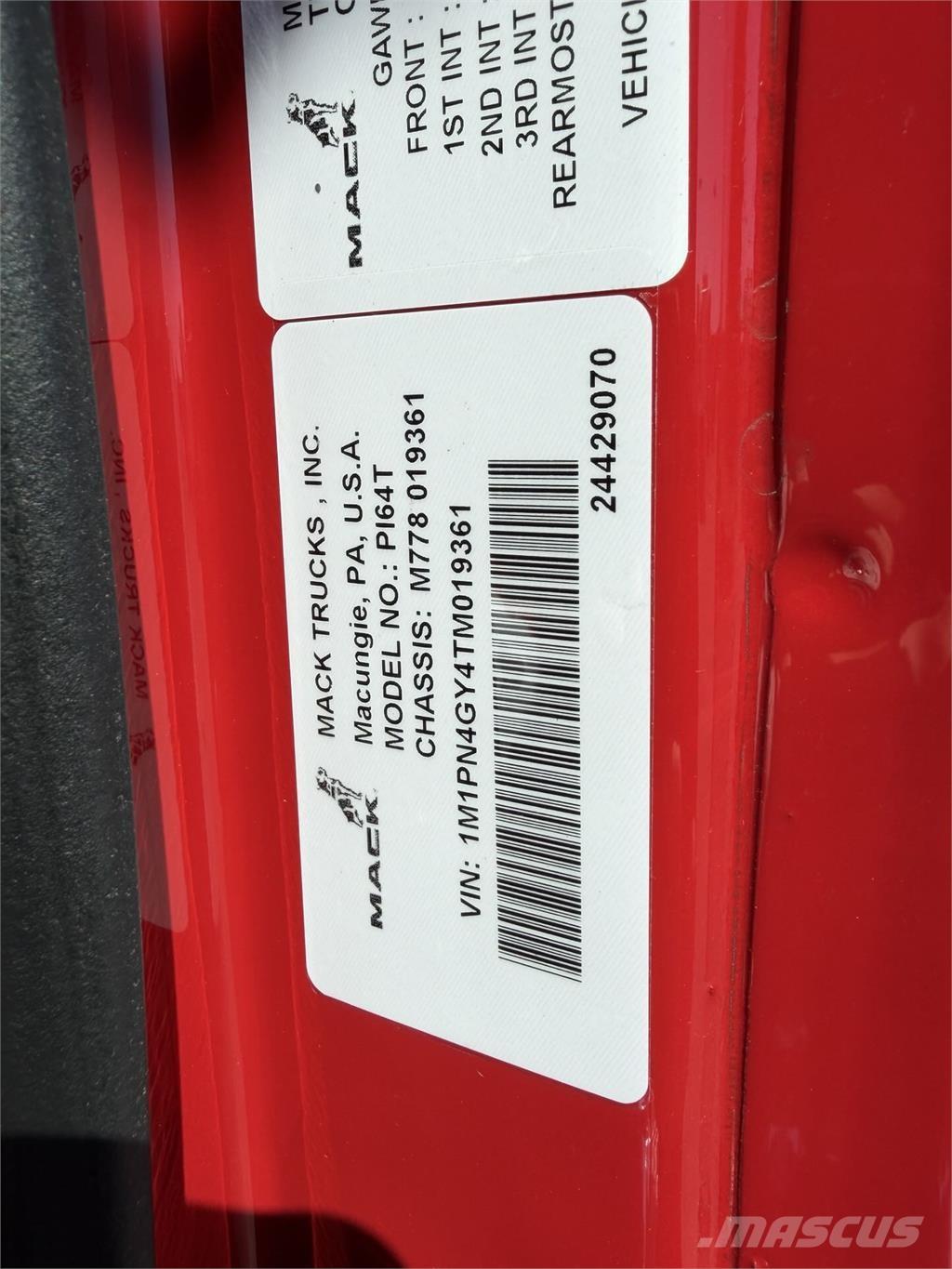 Mack PI64T Tahače