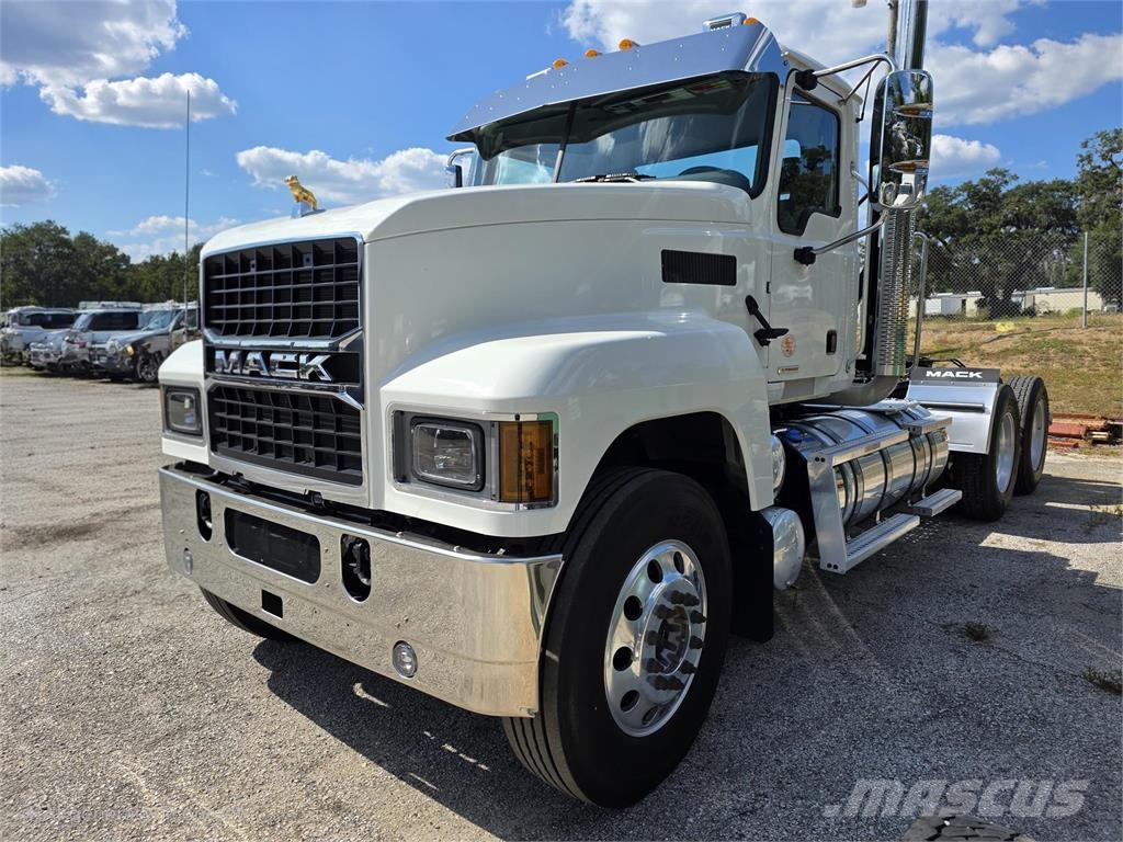 Mack PI64T Tahače