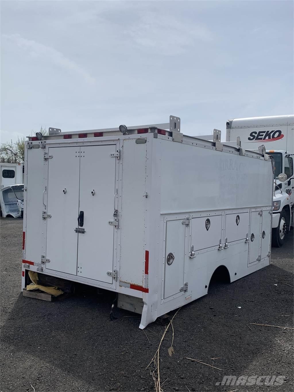  utilimaster 15 Foot Další