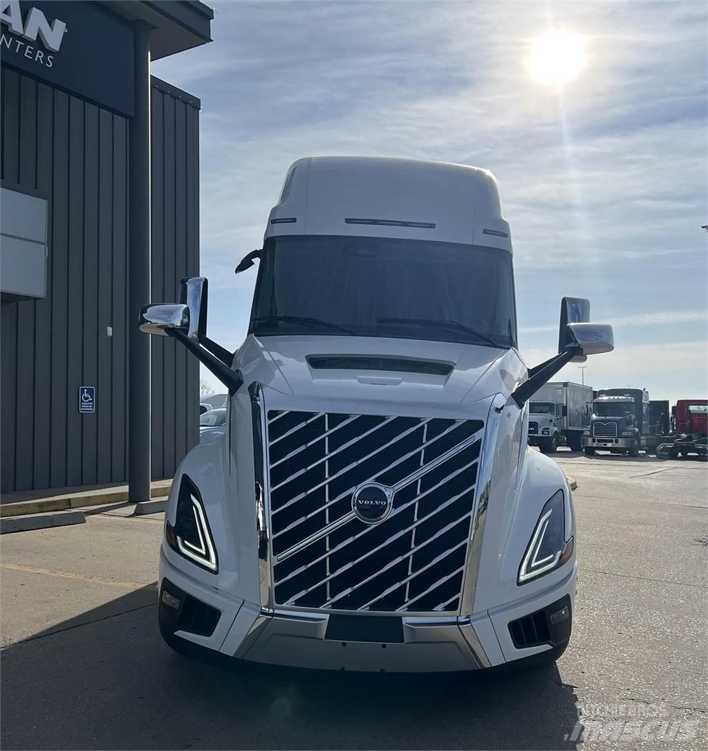 Volvo NEW VNL860 Tahače