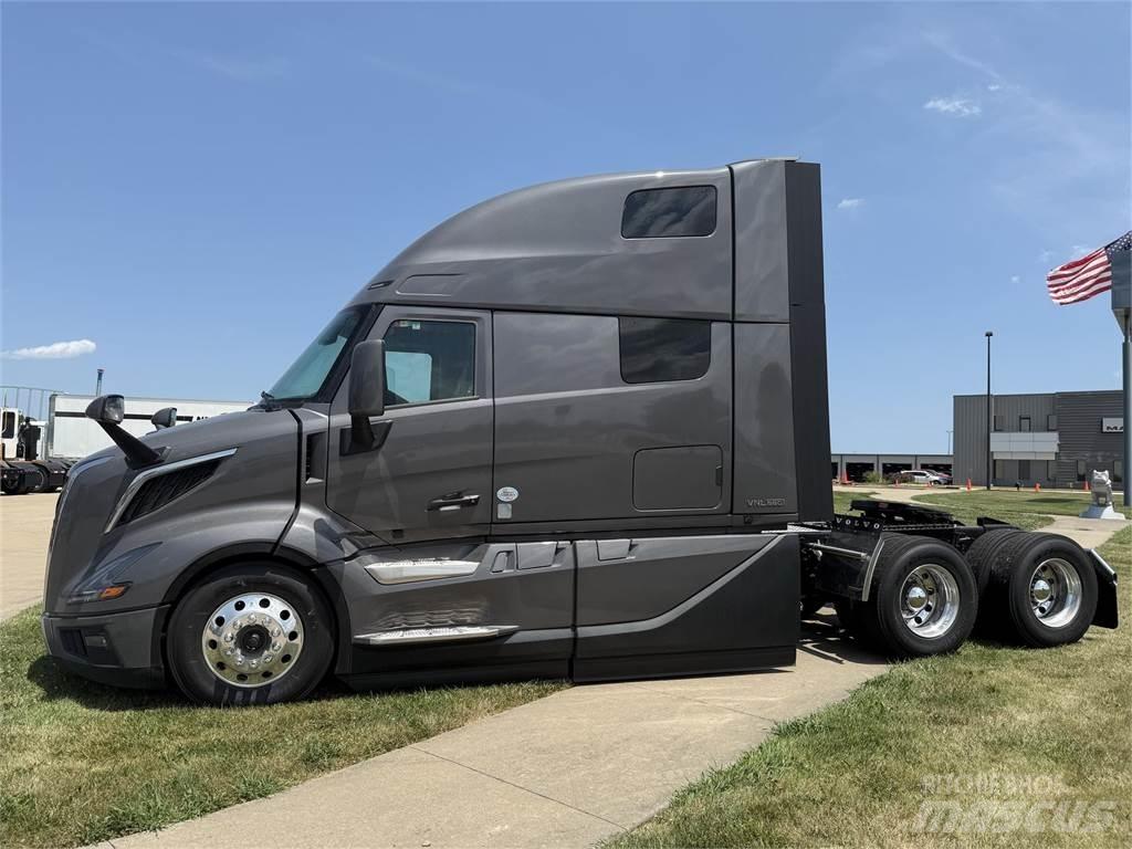 Volvo NEW VNL860 Tahače