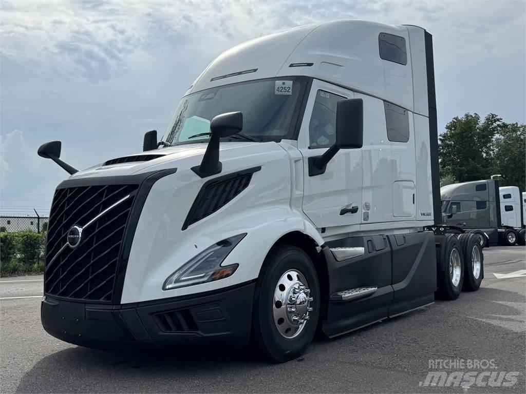 Volvo VNL64T660 Tahače