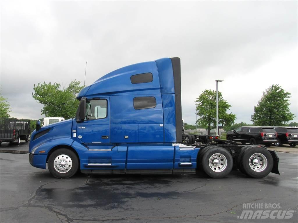 Volvo VNL64T760 Tahače
