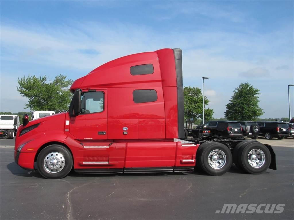 Volvo VNL64T760 Tahače