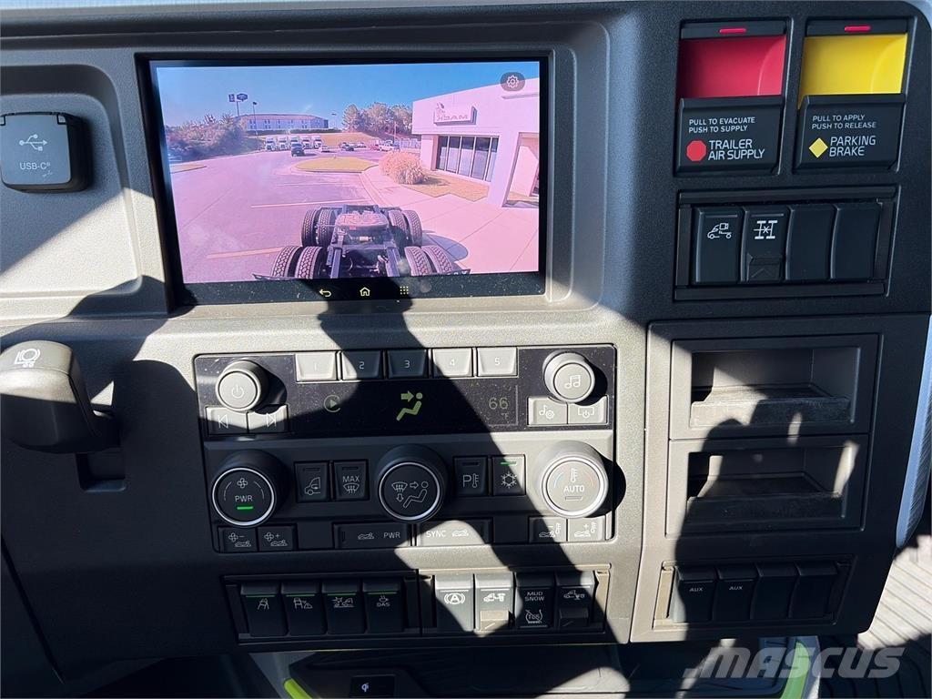 Volvo VNL64T860 Tahače