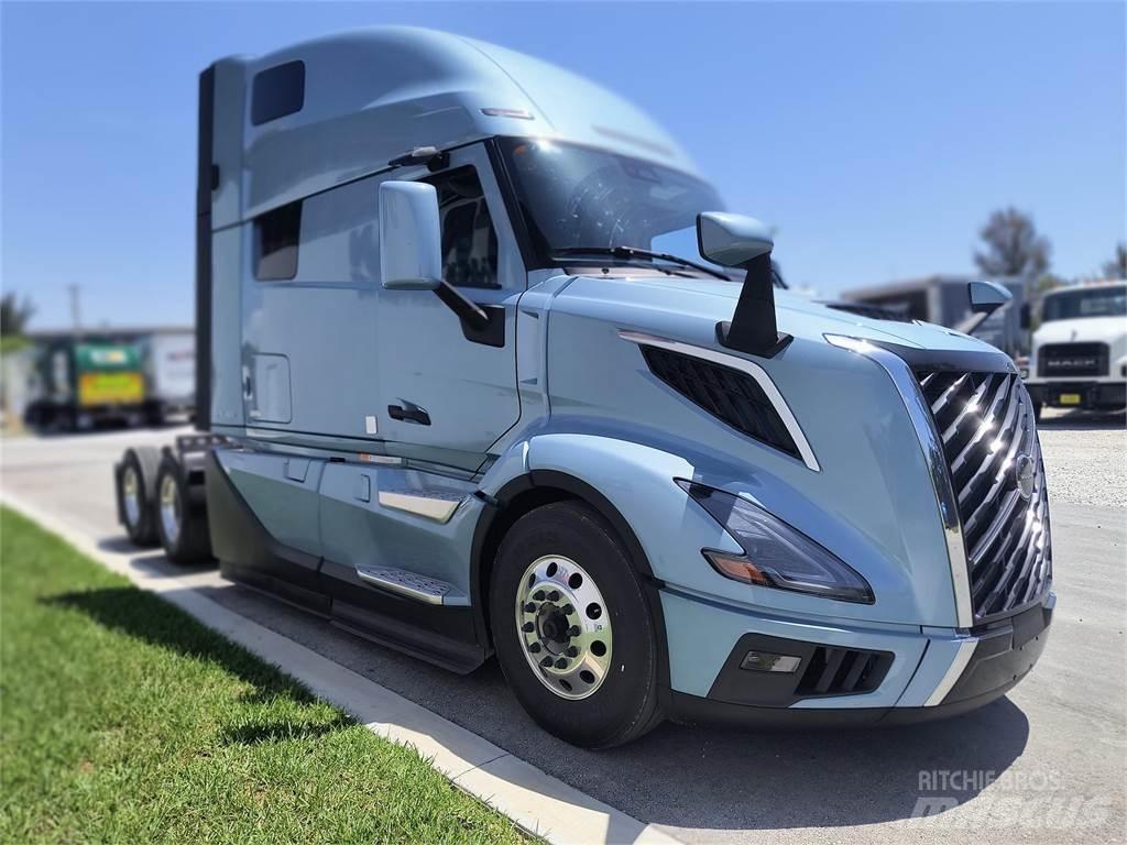 Volvo VNL64T860 Tahače