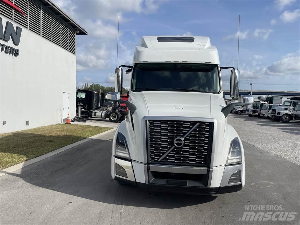 Volvo VNL64T860 Tahače
