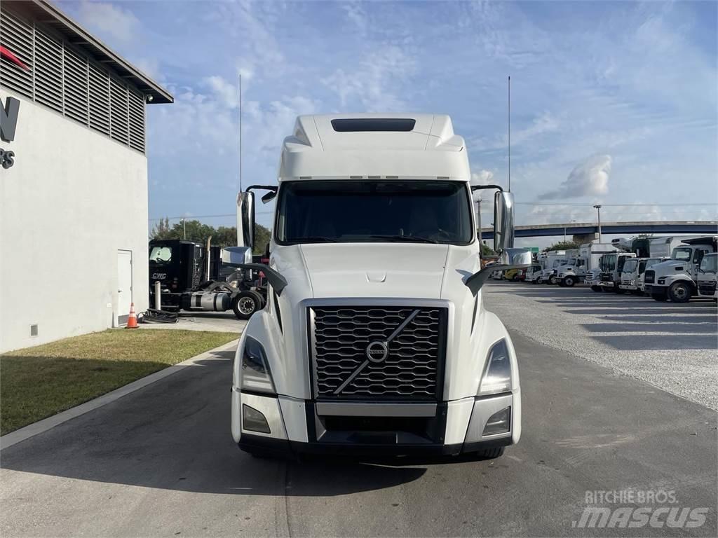 Volvo VNL64T860 Tahače