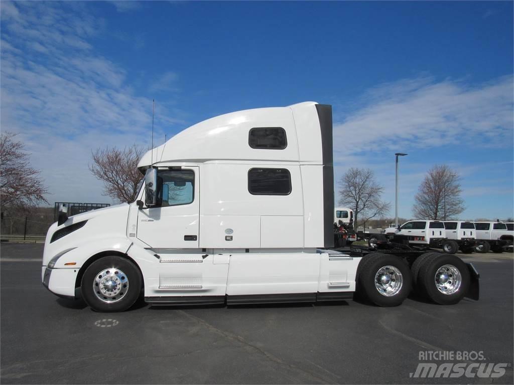 Volvo VNL64T860 Tahače