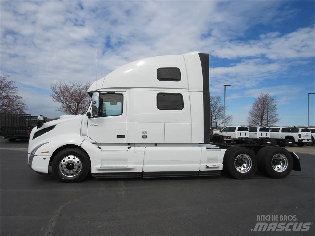 Volvo VNL64T860 Tahače