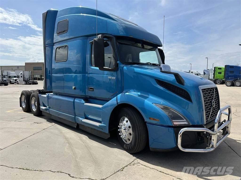 Volvo VNL64T860 Tahače