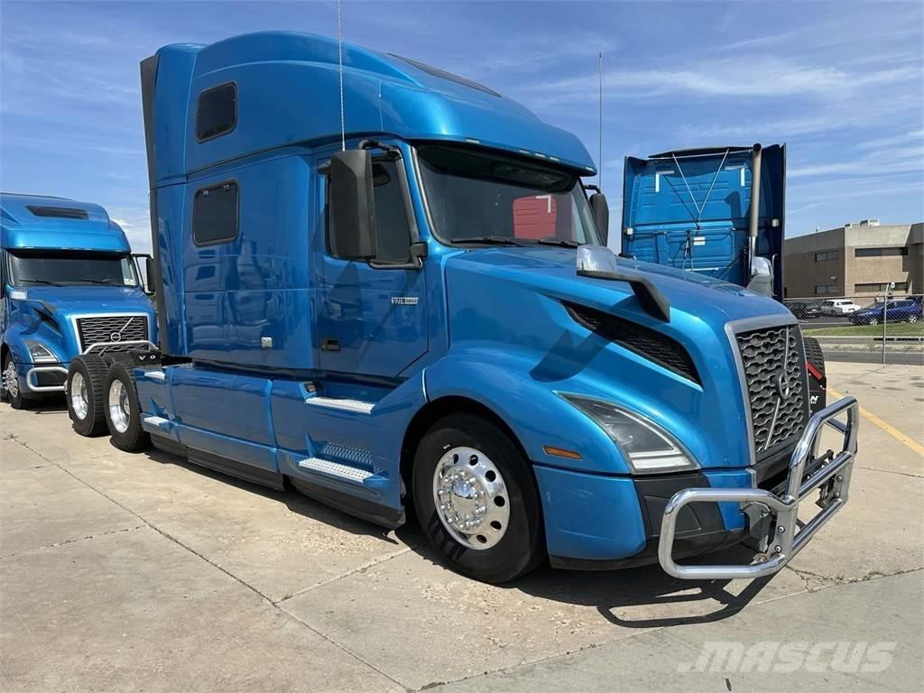 Volvo VNL64T860 Tahače