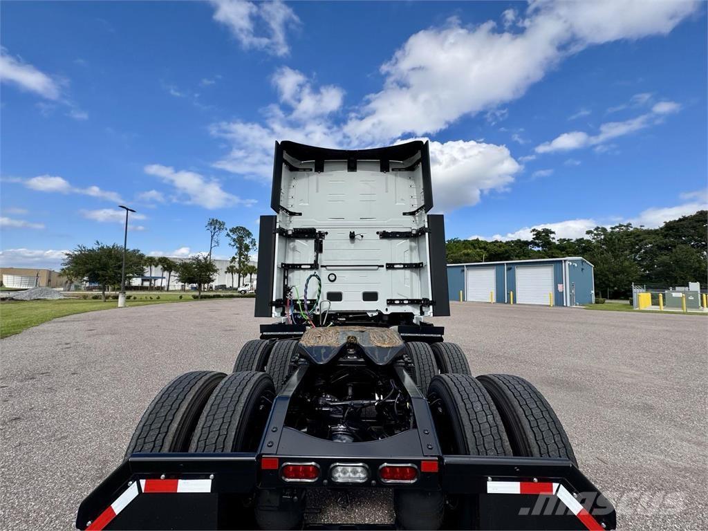 Volvo VNL64T860 Tahače