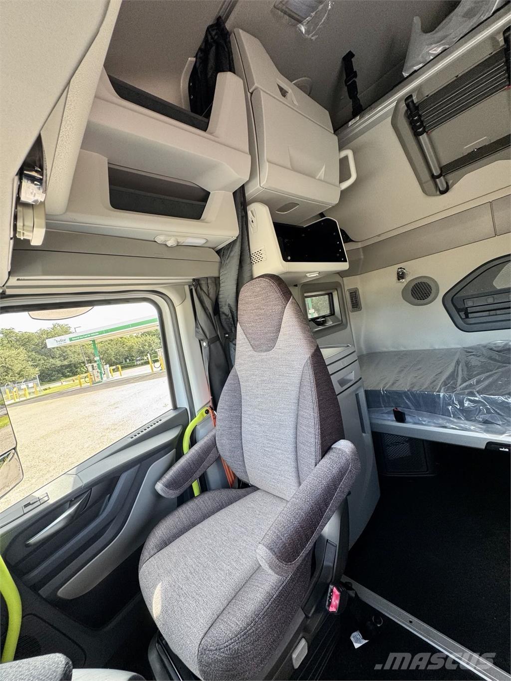 Volvo VNL64T860 Tahače