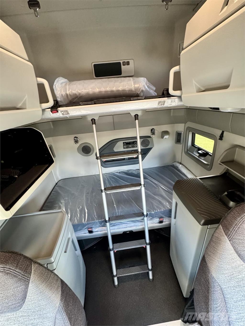 Volvo VNL64T860 Tahače