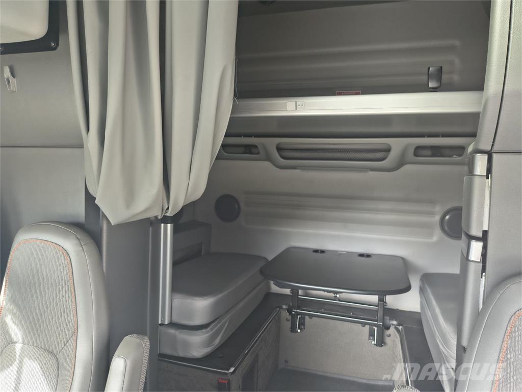 Volvo VNL64T860 Tahače