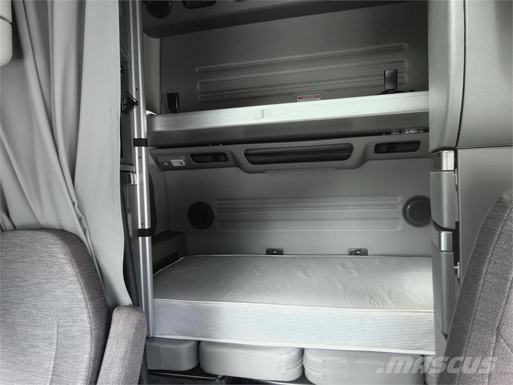 Volvo VNL64T860 Tahače