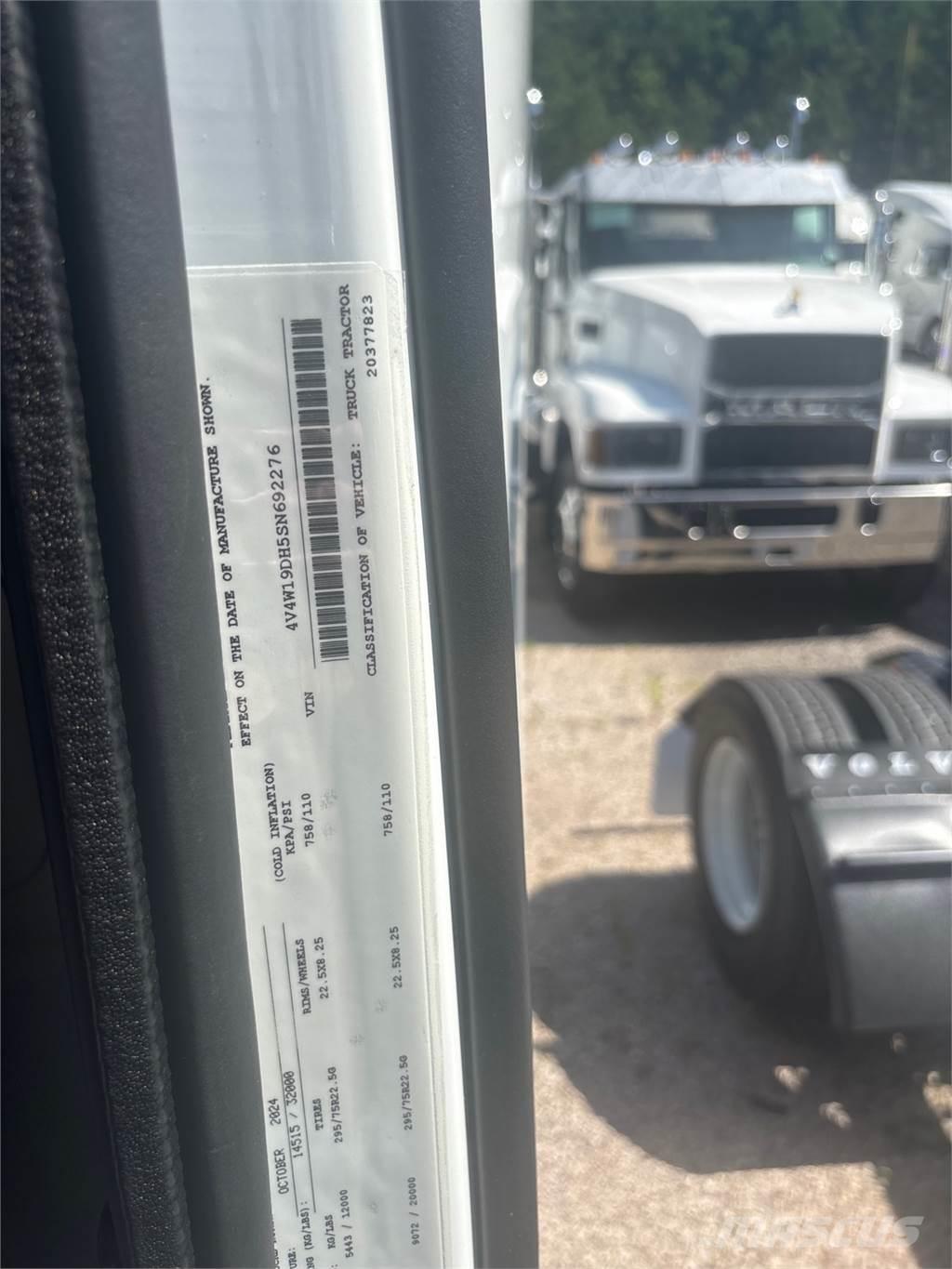 Volvo VNR42T300 Tahače