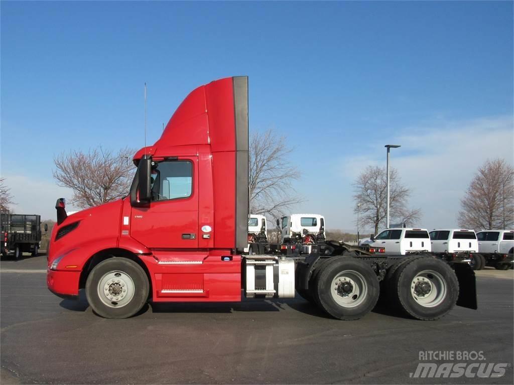 Volvo VNR64T300 Tahače