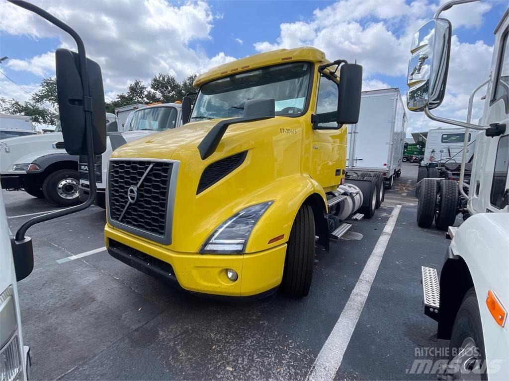 Volvo VNR64T300 Tahače