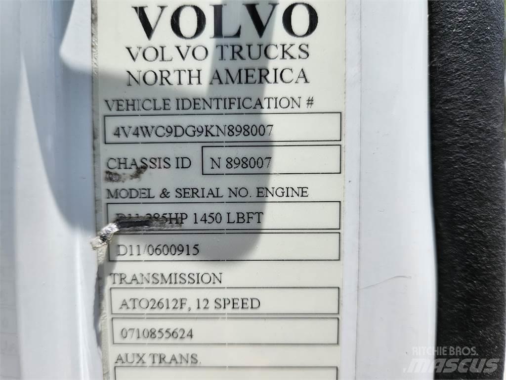 Volvo VNR64T300 Tahače