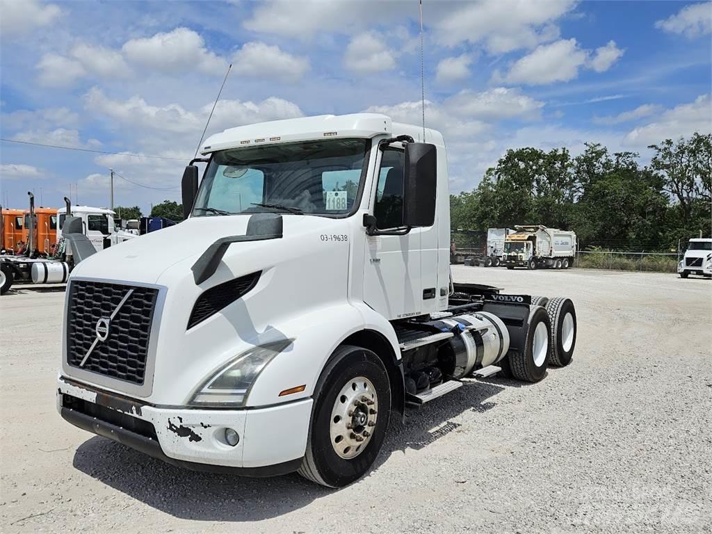Volvo VNR64T300 Tahače