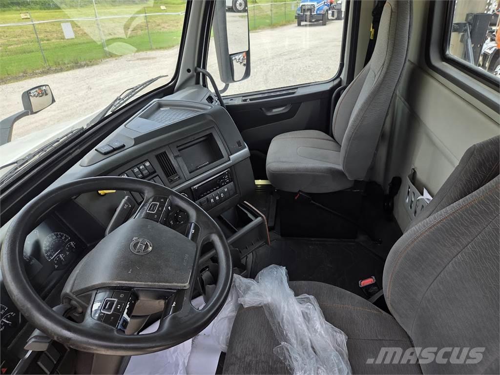 Volvo VNR64T300 Tahače