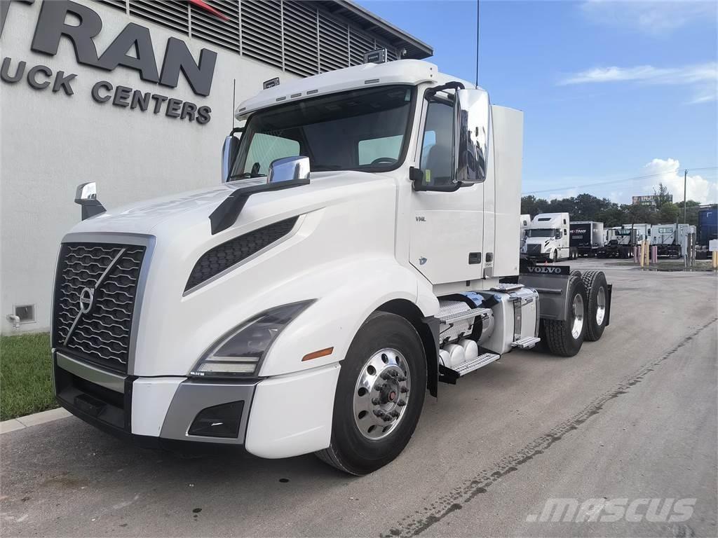 Volvo VNR64T300 Tahače