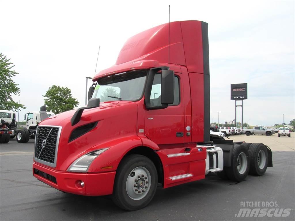 Volvo VNR64T300 Tahače