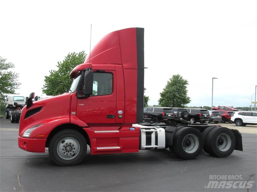 Volvo VNR64T300 Tahače