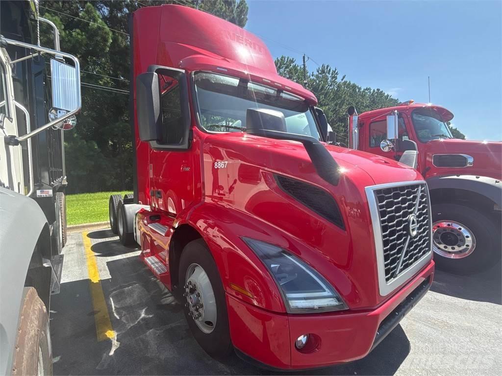 Volvo VNR64T300 Tahače