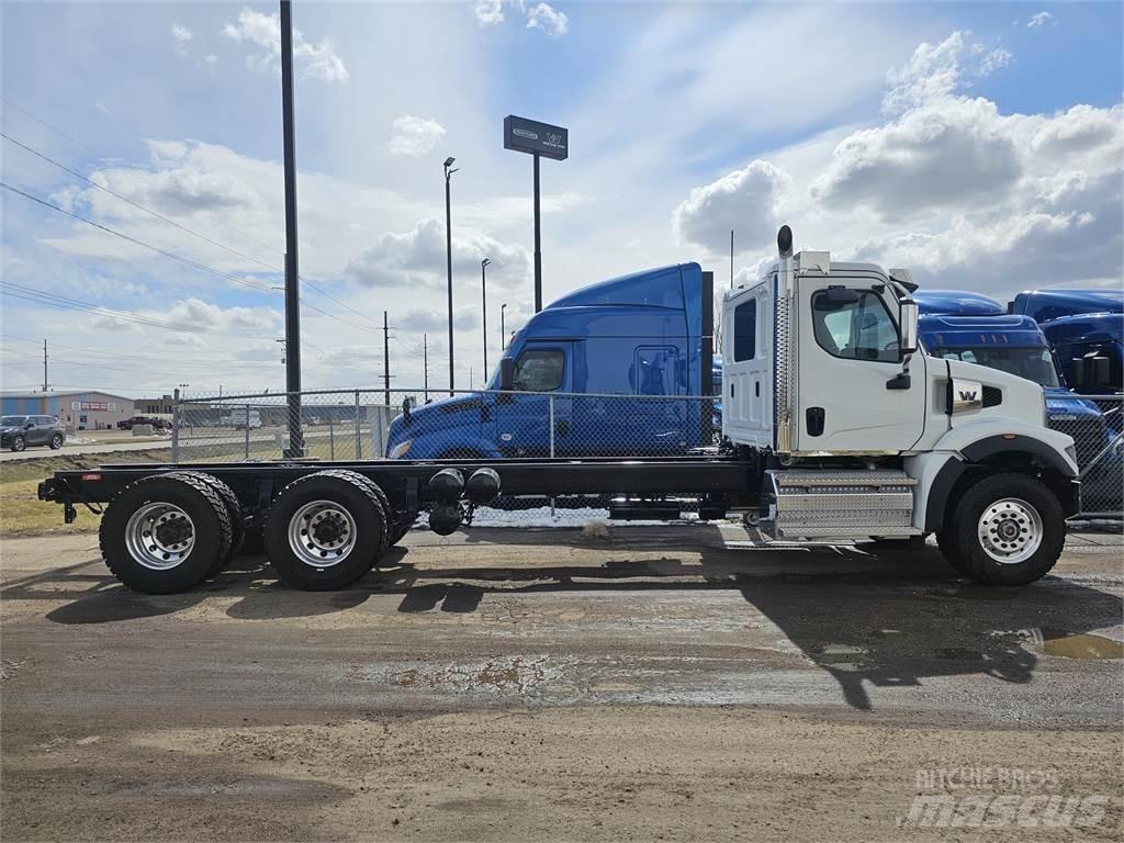 Western Star 47X Nákladní vozidlo bez nástavby