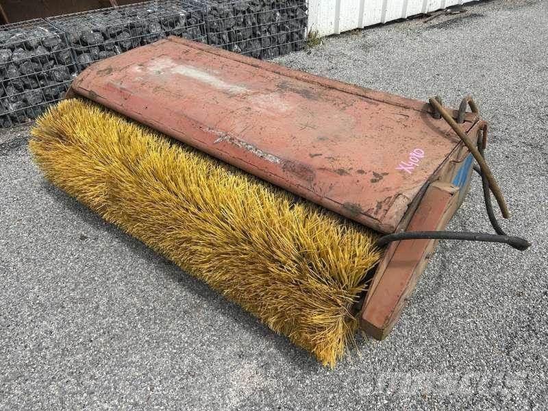  AUTRE 1700mm Zametací vozy