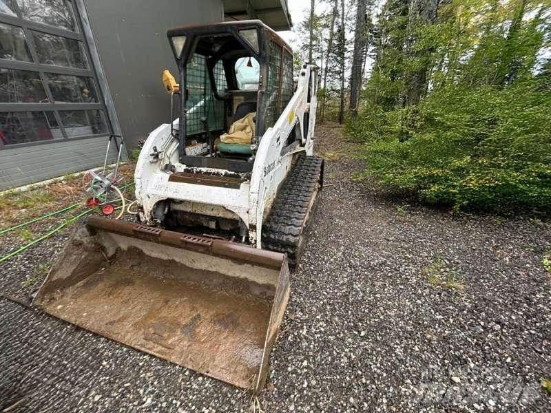 Bobcat T190 Mininakladače