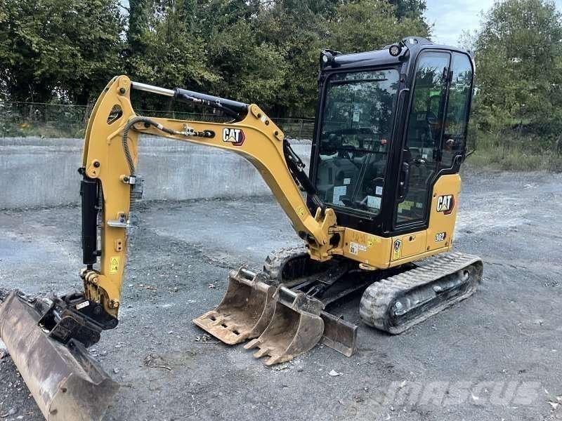 CAT 302 Mini rýpadla < 7t