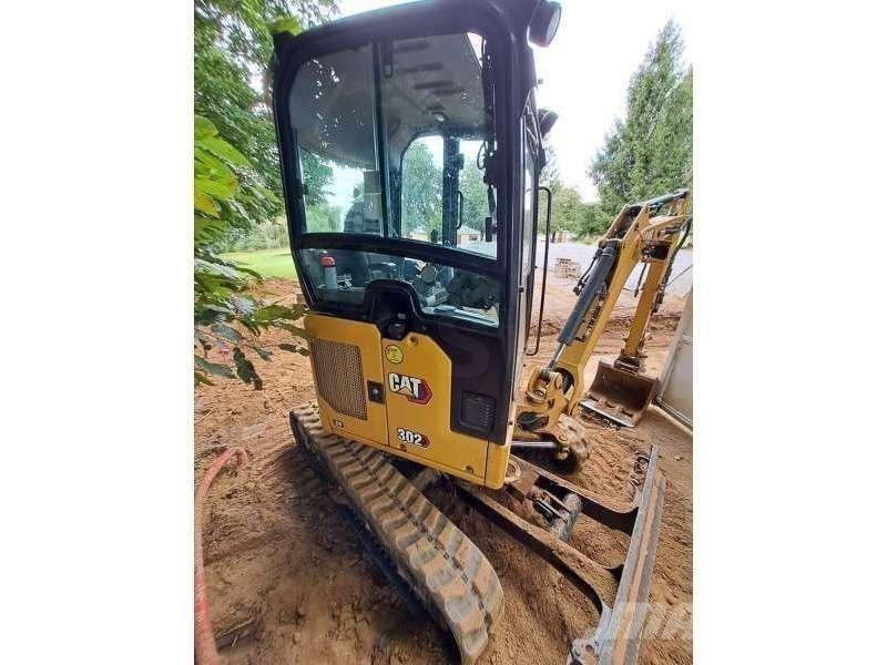CAT 302 Mini rýpadla < 7t
