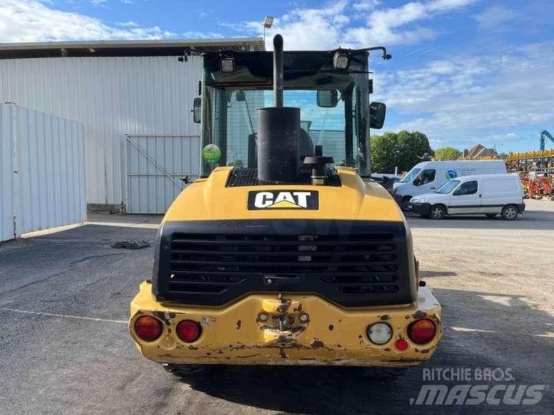 CAT 906H Mininakladače