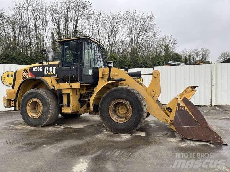CAT 950K Kolové nakladače