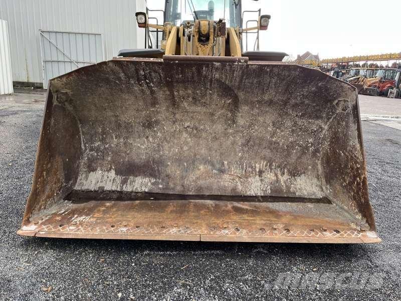 CAT 962G Kolové nakladače