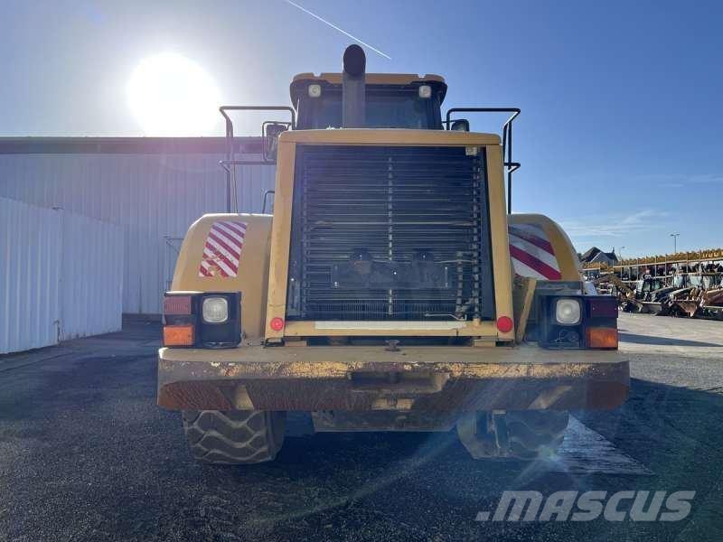 CAT 966G Kolové nakladače