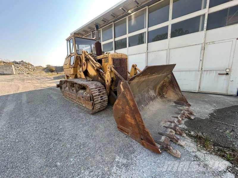 CAT 977K Pásové nakladače