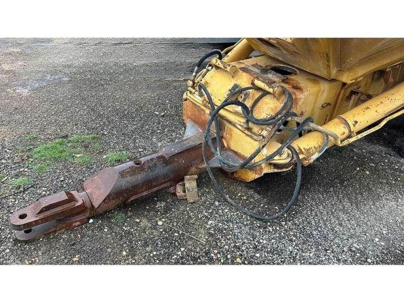 CAT D250B Sklápěcí přívěsy