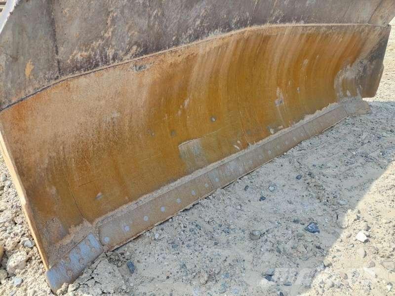 CAT D6T LGP Pásové dozery