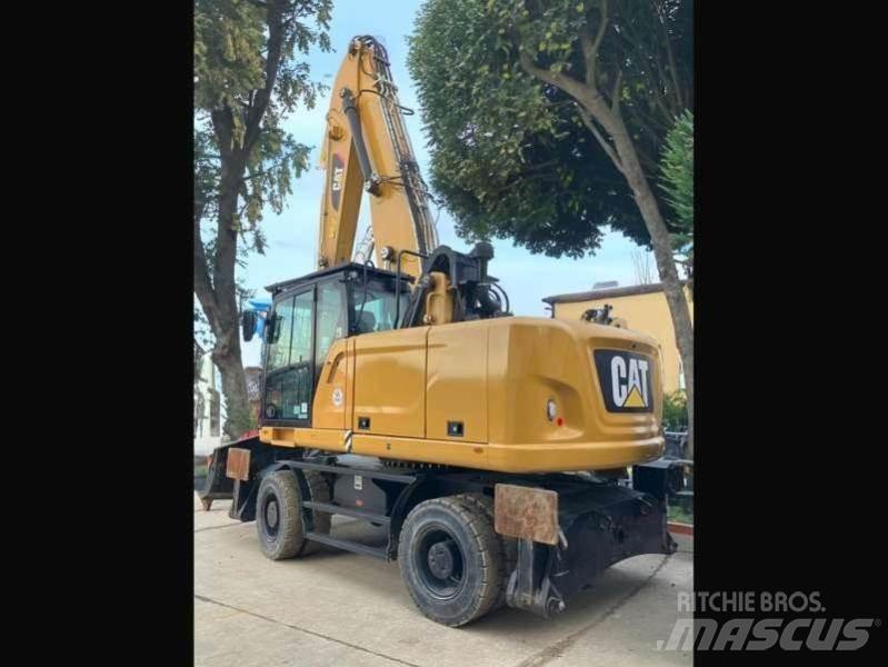 CAT MH3022 Stroje pro manipulaci s odpadem