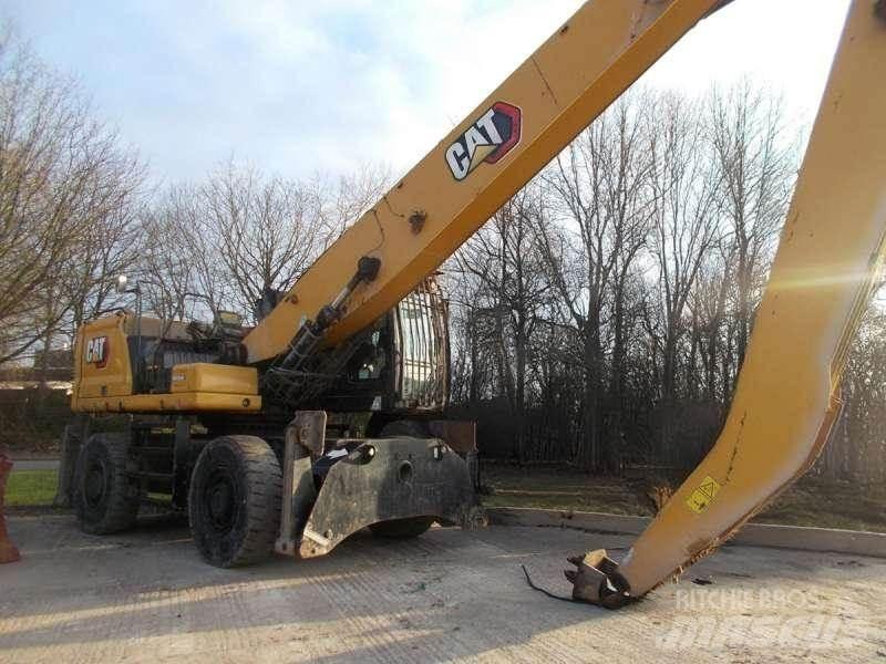 CAT MH3040 Stroje pro manipulaci s odpadem